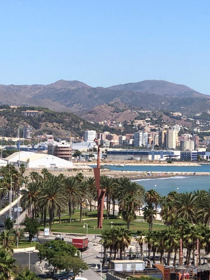 Atico Mirador Paseo Antonio Banderas Primera Linea De Playa Y Piscina Málaga Dış mekan fotoğraf