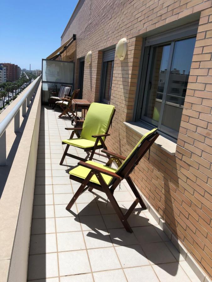 Atico Mirador Paseo Antonio Banderas Primera Linea De Playa Y Piscina Málaga Dış mekan fotoğraf